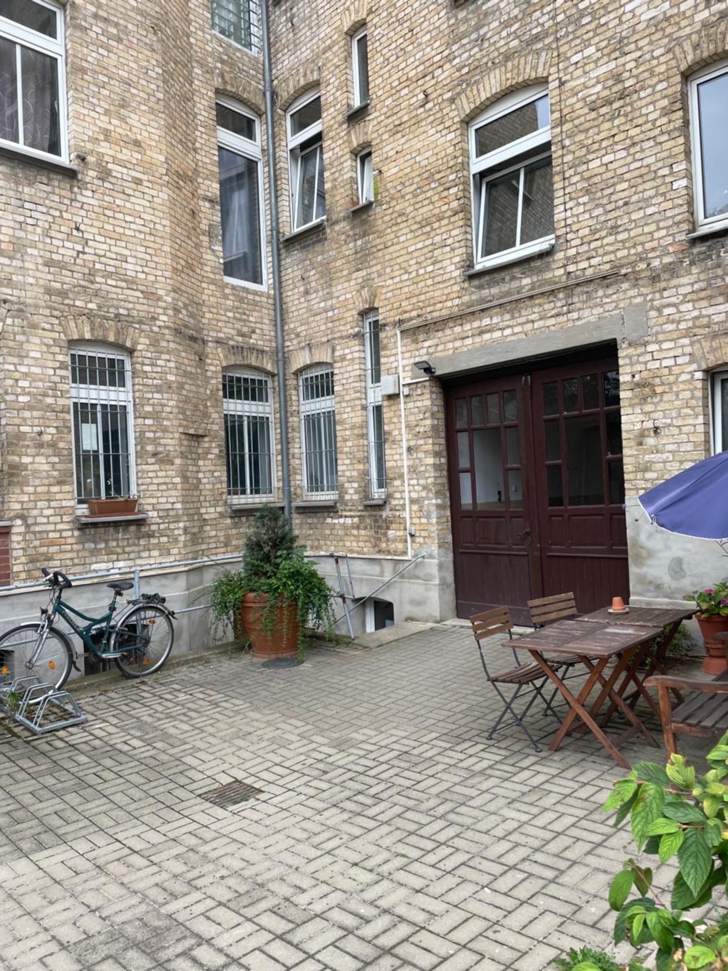 Appartement "Nina"Im Dachgeschoss, Inklusive Parkplatz Halle  Exterior foto